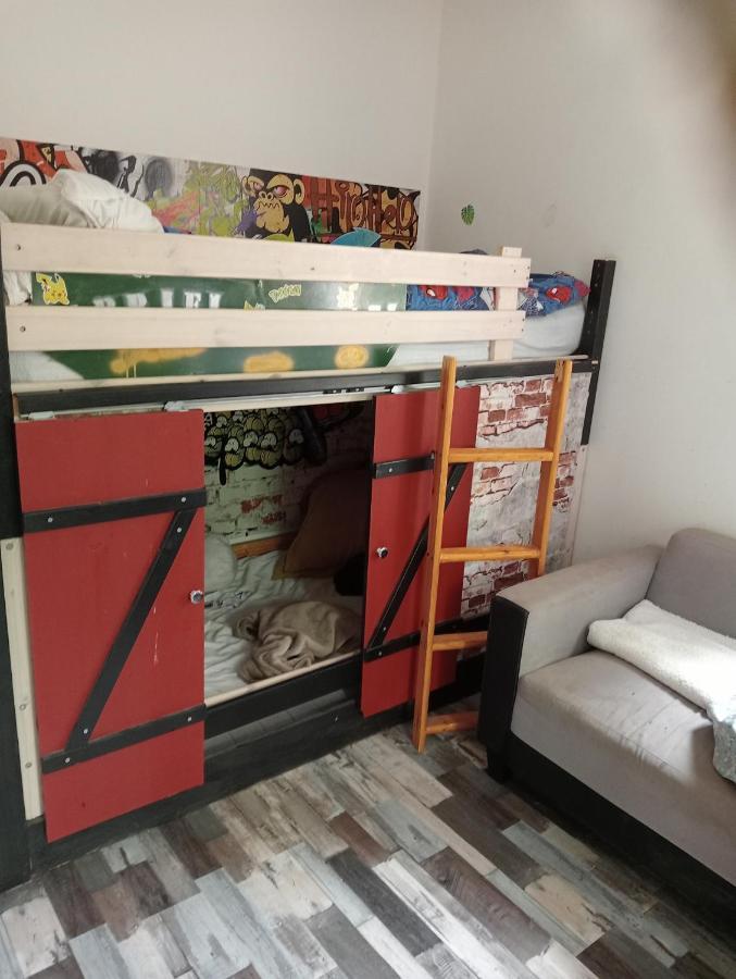 Maison 70M2 Calme Vue Sur Foret Salles  Esterno foto