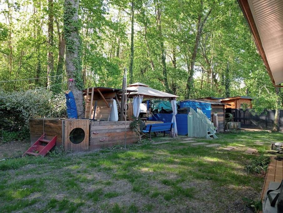 Maison 70M2 Calme Vue Sur Foret Salles  Esterno foto